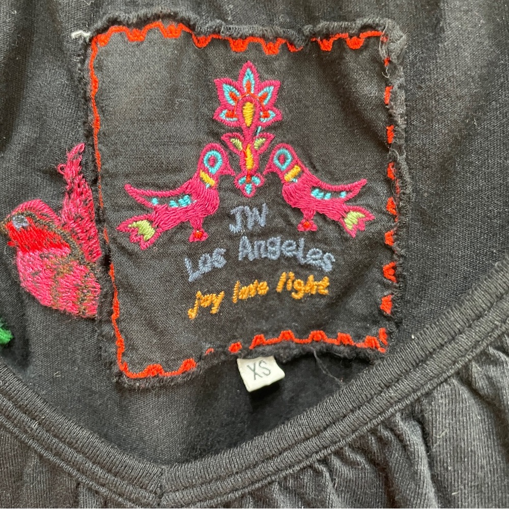 JOHNNY WAS ADELINE EMBROIDERED BABY DOLL TOP IN BLACK‎ - Picture 10 of 10